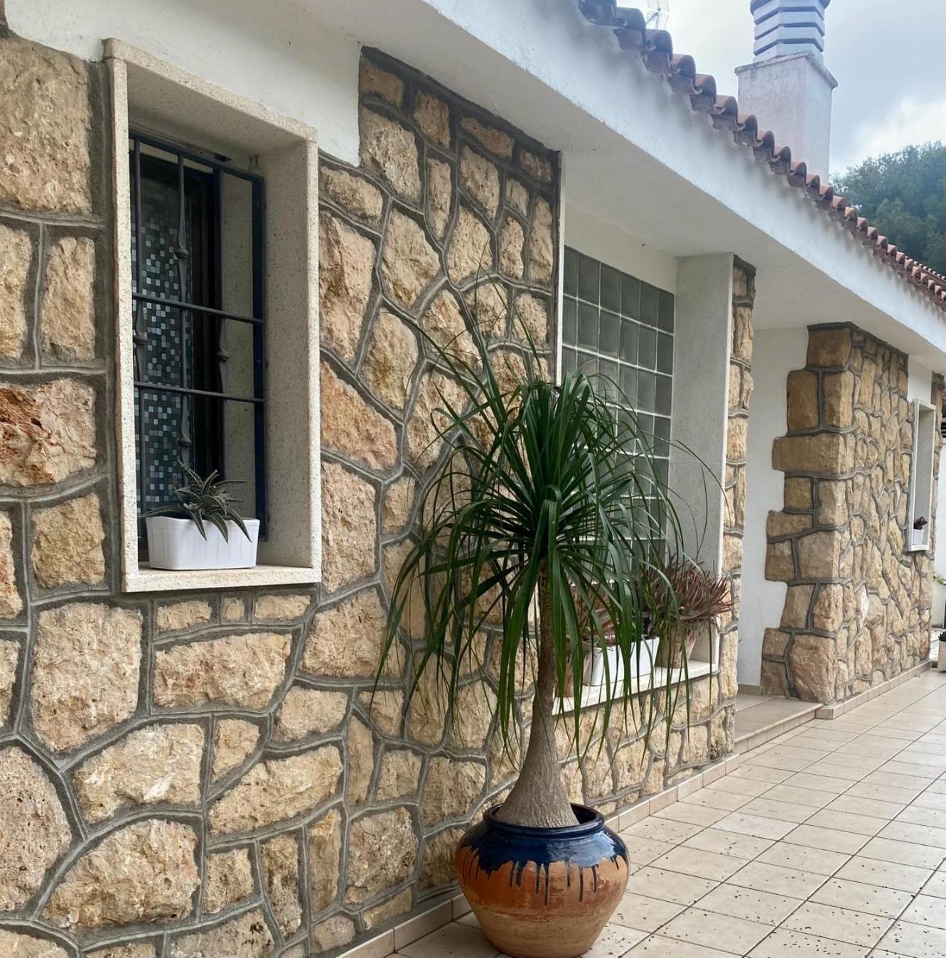 Villa La Casa Dels Boscos Tarragona Exterior foto